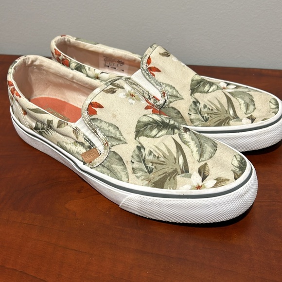 Women’s Keds - Picture 2 of 5